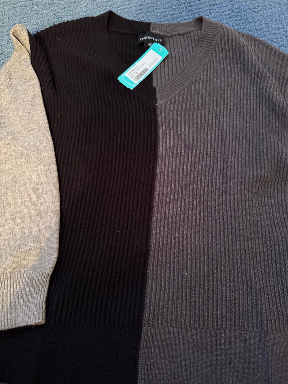 Fortune and Ivy Two-Tone Ribbed V-Neck Sweater - Black/Gray/Cream